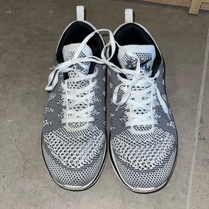 APL Techloom Pro Men’s 7.5 (fits Women’s 9)